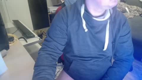 _kitsu_ online show from February 10, 3:53 pm