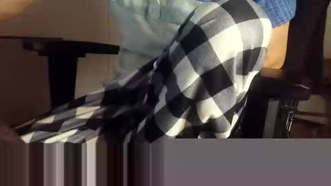 Snapshot of _krakauer_ chatting on October 10, 3:11 am _krakauer_ online show from October 10, 3:11 am