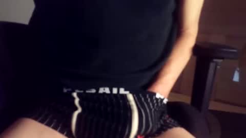 Snapshot of _krakauer_ chatting on October 14, 5:25 am _krakauer_ online show from October 14, 5:25 am