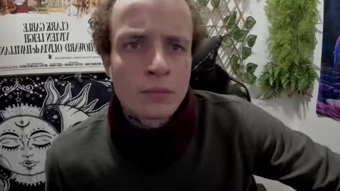 Layne online show from March 3, 3:57 pm