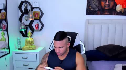 Snapshot of _matthew_santos_ chatting on September 14, 12:34 am _matthew_santos_ online show from September 14, 12:34 am