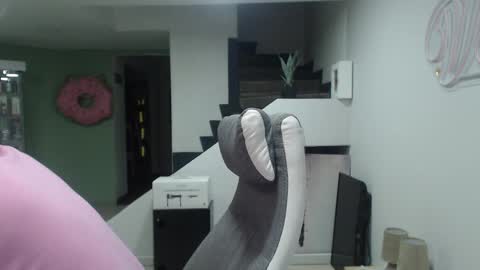 Panda  online show from January 23, 1:19 am