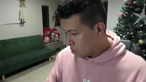 Panda  online show from December 3, 1:55 am