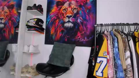 Kevin  online show from December 5, 4:30 am