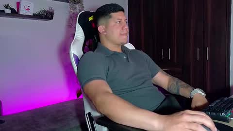 Roberto online show from December 19, 11:40 am