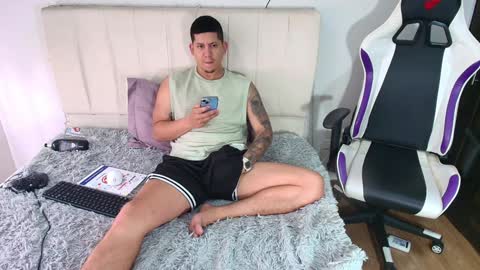 Roberto online show from December 23, 1:03 pm