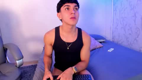 _taylorblack online show from January 16, 11:57 am