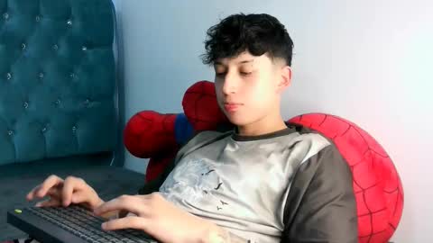 Thomas online show from February 19, 4:42 am