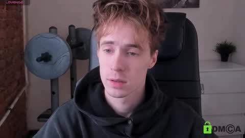 _tokyo_ghoul online show from October 4, 10:09 am