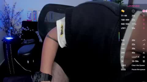 Tyler online show from December 14, 6:09 am