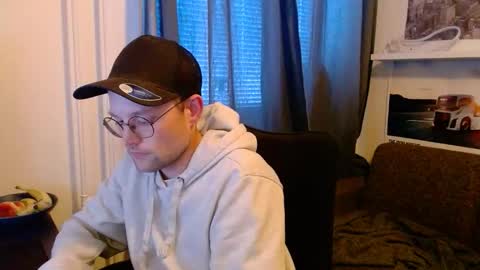 _whoisthatguy_ online show from May 13, 5:32 pm