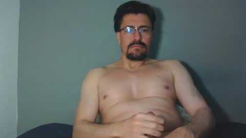 _yjesneth2011 online show from October 11, 2:04 am