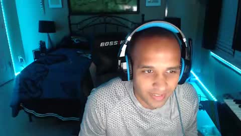 a4orce online show from December 3, 2:23 am