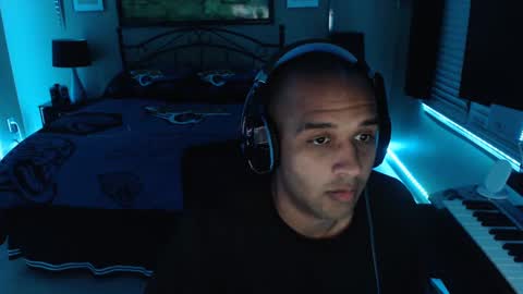 a4orce online show from February 13, 1:40 am