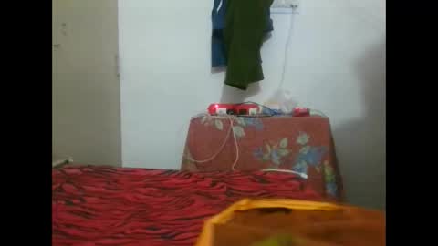 Snapshot of aachujos97 chatting on December 23, 3:33 pm Aachujos online show from December 23, 3:33 pm