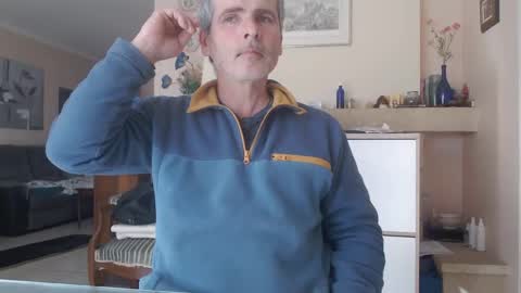 Aalex1717 online show from March 2, 2:36 pm