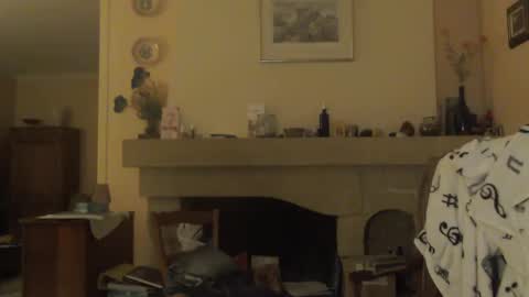 Aalex1717 online show from December 14, 8:40 pm