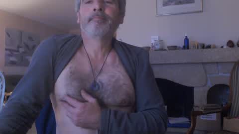 Aalex1717 online show from December 18, 7:47 am