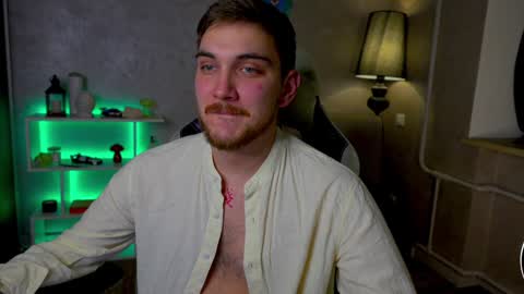 Alex online show from January 10, 8:26 pm