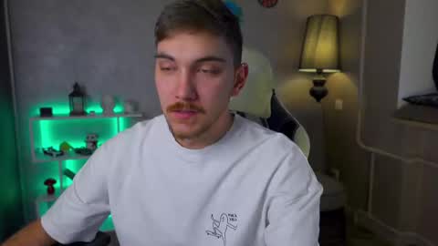 Alex online show from February 9, 6:33 am