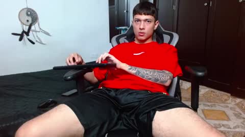 aarman online show from January 19, 11:43 pm