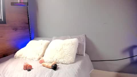 Aaron online show from March 23, 4:46 pm