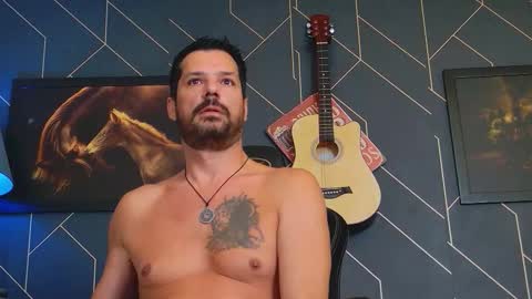 Aaron online show from September 19, 5:35 pm