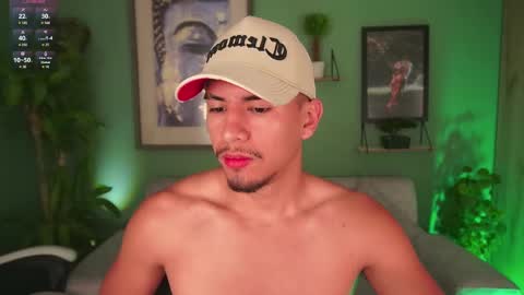 AARON  online show from February 27, 9:22 am