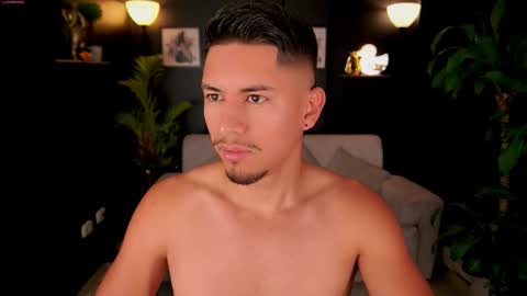 AARON  online show from September 22, 10:48 am