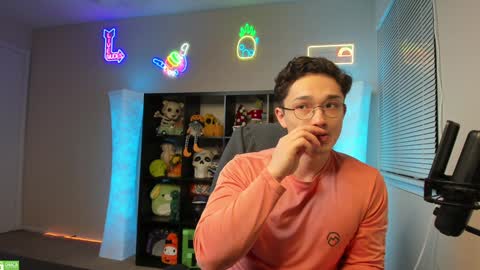 Snapshot of abbuddy920236 chatting on December 4, 5:05 am buddy online show from December 4, 5:05 am
