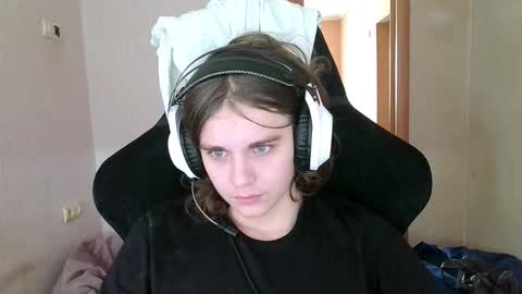 abbysal_blade online show from October 5, 5:00 am