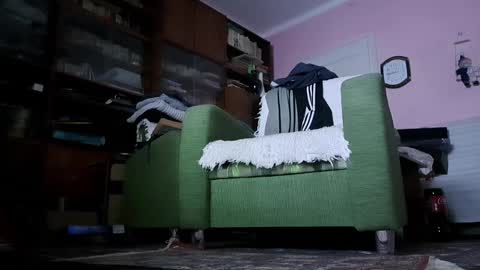 Snapshot of abender82 chatting on December 20, 10:11 pm Abender online show from December 20, 10:11 pm