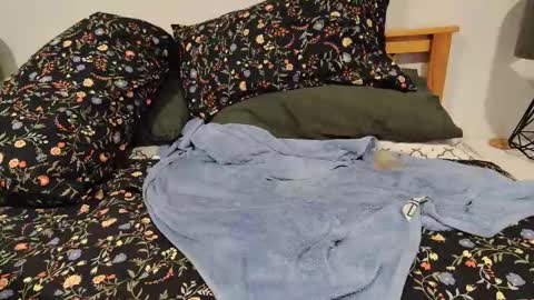 Naked Gentleman online show from December 21, 5:26 am