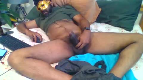 Naked Gentleman online show from December 17, 1:29 am