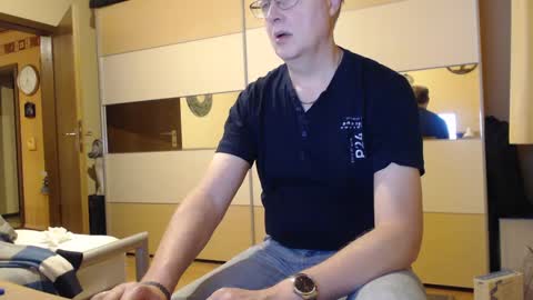 Snapshot of ach471 chatting on January 10, 5:58 am ach471 online show from January 10, 5:58 am