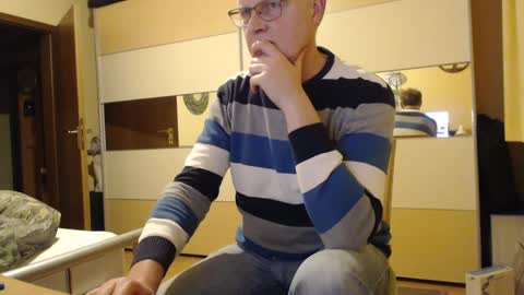 Snapshot of ach471 chatting on January 7, 7:59 pm ach471 online show from January 7, 7:59 pm