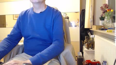 Snapshot of ach471 chatting on October 3, 7:41 pm ach471 online show from October 3, 7:41 pm