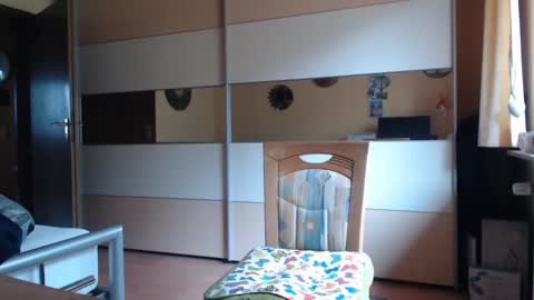 Snapshot of ach471 chatting on February 23, 8:55 am ach471 online show from February 23, 8:55 am