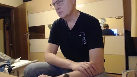 Snapshot of ach471 chatting on January 3, 6:22 am ach471 online show from January 3, 6:22 am