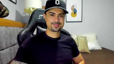 adam clarke online show from December 17, 12:56 pm