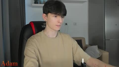 Snapshot of adam_faust chatting on October 12, 5:12 am Adam online show from October 12, 5:12 am