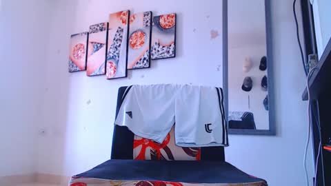 adam hot11 online show from January 8, 4:33 pm