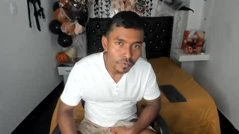 adam_morgan2 online show from November 5, 12:12 am