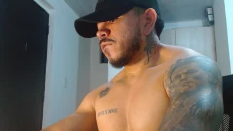 adam shilder7 online show from June 1, 5:08 am