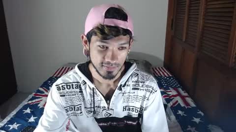 instagram  adam x256 online show from January 19, 12:17 am