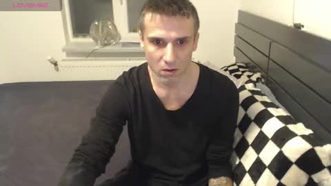 Snapshot of addictedgammer chatting on October 29, 1:19 am addictedgammer online show from October 29, 1:19 am