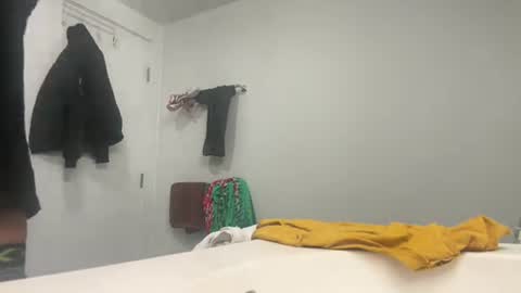 adick_ting online show from August 8, 6:37 pm