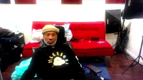 adick_ting online show from February 8, 7:15 am