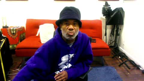 adick_ting online show from April 4, 8:55 am