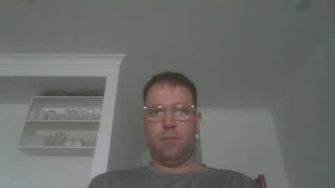 adrianchiodo online show from December 1, 4:15 am